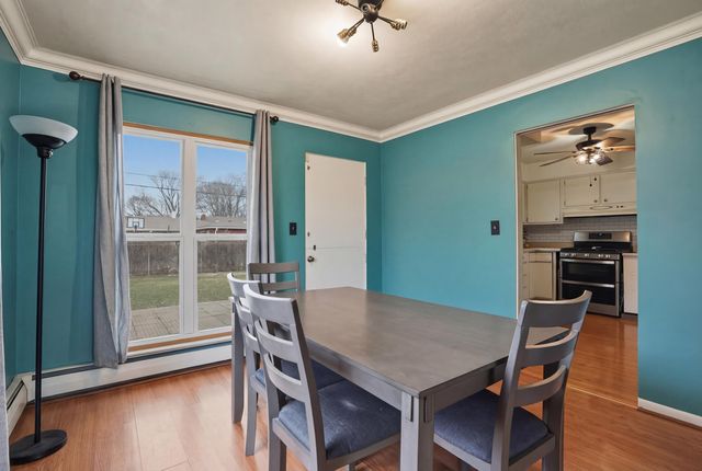 5335 Buchanan Street, Merrillville, IN 46410