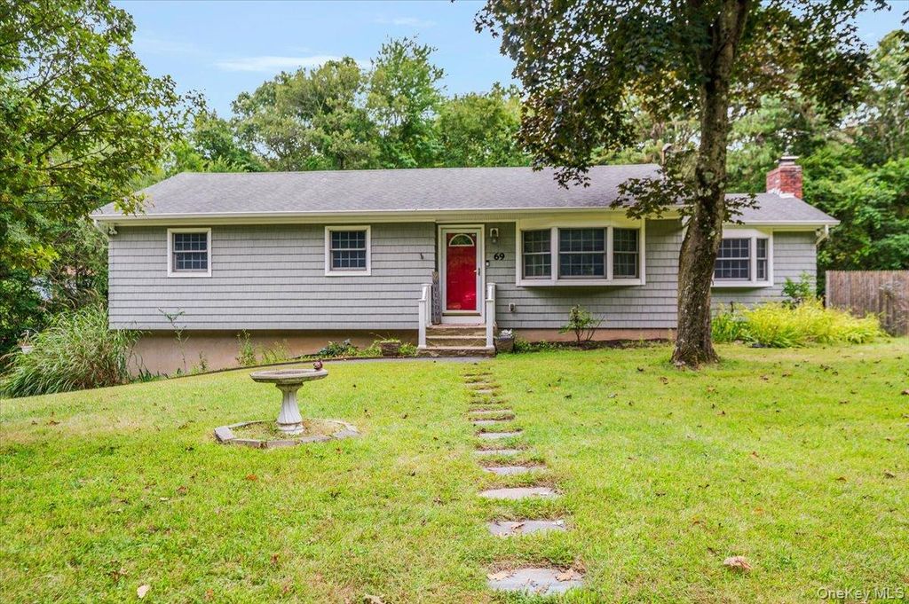 69 Coram Swezeytown Road, Middle Island, NY 11953
