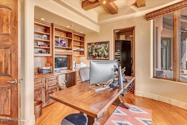 10473 E GREYTHORN Drive, Scottsdale, AZ 85262