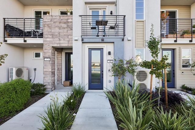 473 Sentinel Drive, Alameda, CA 94501