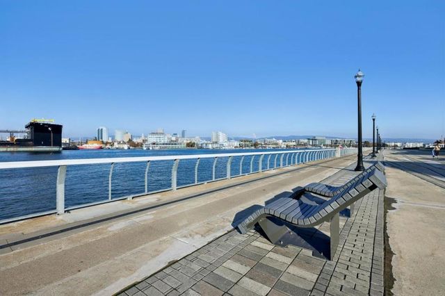 473 Sentinel Drive, Alameda, CA 94501