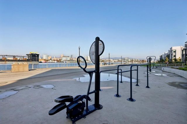 473 Sentinel Drive, Alameda, CA 94501