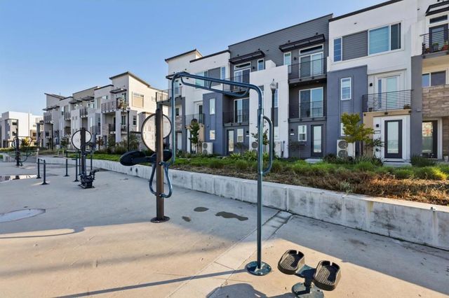 473 Sentinel Drive, Alameda, CA 94501