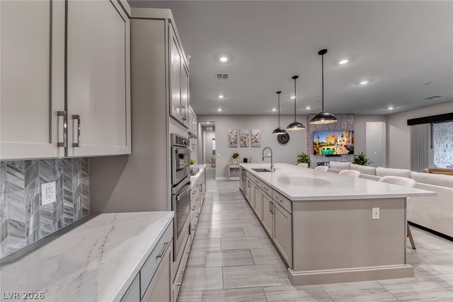 375 Portus Delphini Court, Henderson, NV 89011