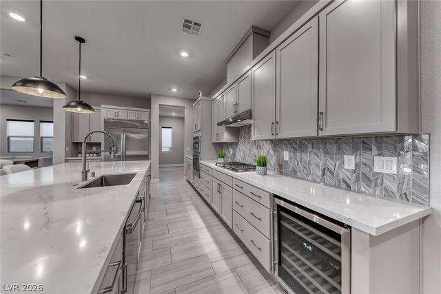 375 Portus Delphini Court, Henderson, NV 89011