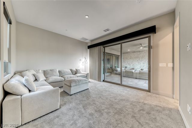 375 Portus Delphini Court, Henderson, NV 89011
