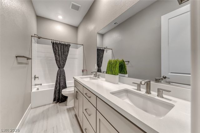 375 Portus Delphini Court, Henderson, NV 89011
