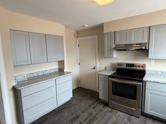 14 Ashland St 2R, Worcester, MA 01609