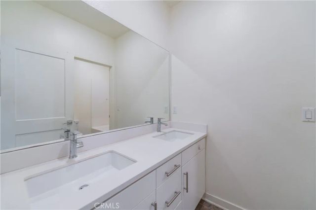 8255 Garden Park, Chino, CA 91708