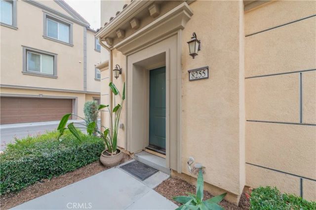 8255 Garden Park, Chino, CA 91708