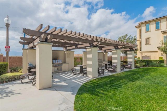8255 Garden Park, Chino, CA 91708