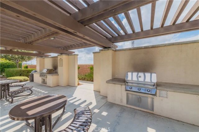8255 Garden Park, Chino, CA 91708