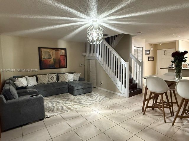 20875 NW 4th St, Pembroke Pines, FL 33029