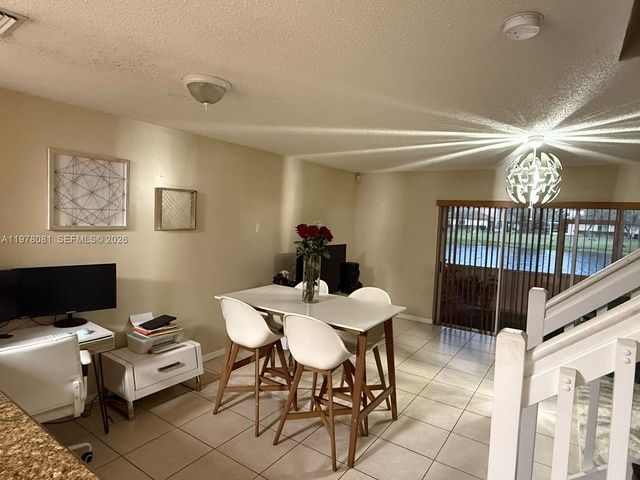 20875 NW 4th St, Pembroke Pines, FL 33029