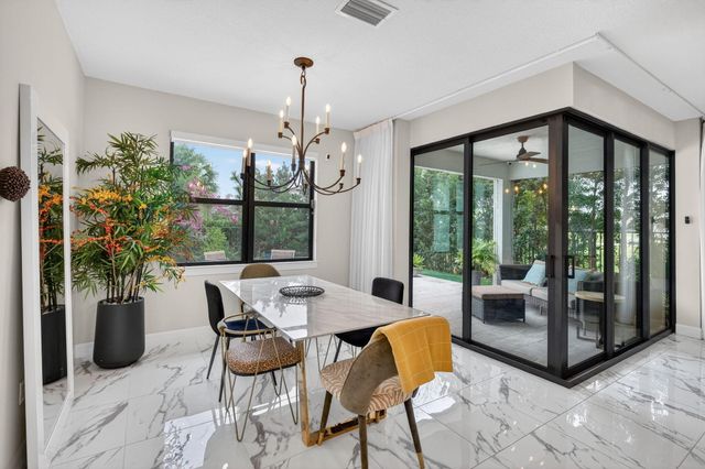 2455 Primrose Place, Oakland Park, FL 33309