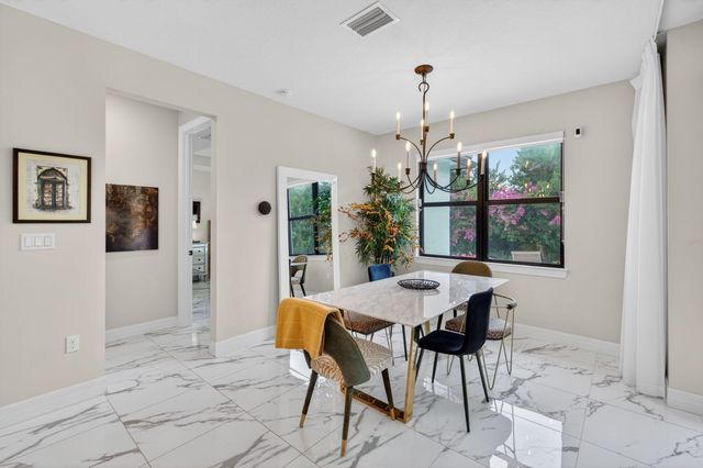 2455 Primrose Place, Oakland Park, FL 33309