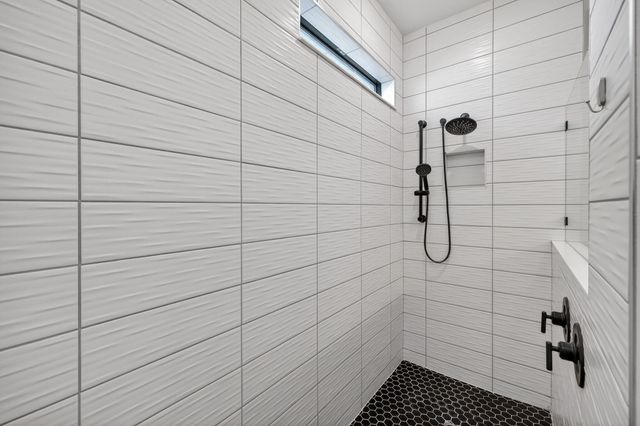 2455 Primrose Place, Oakland Park, FL 33309