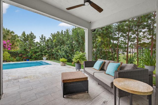 2455 Primrose Place, Oakland Park, FL 33309