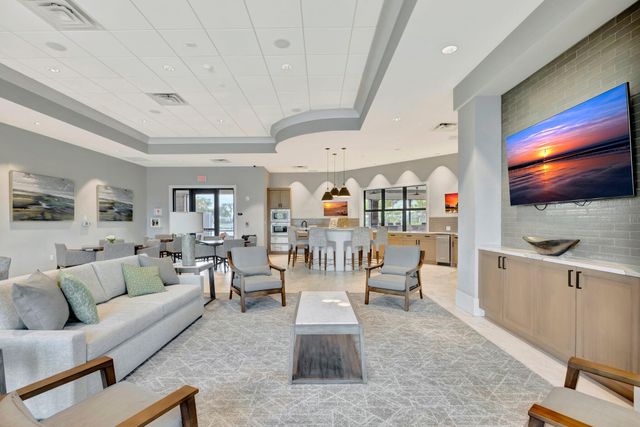 2455 Primrose Place, Oakland Park, FL 33309