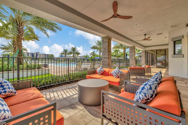 2455 Primrose Place, Oakland Park, FL 33309