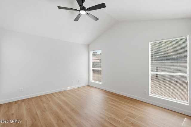 7742 W CHERRY HILLS Drive, Peoria, AZ 85345