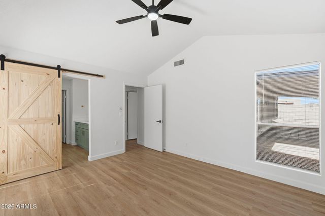 7742 W CHERRY HILLS Drive, Peoria, AZ 85345