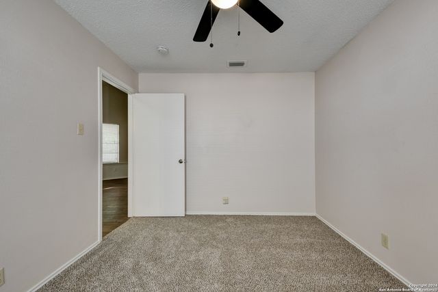 8131 Forest Bow, Live Oak, TX 78233