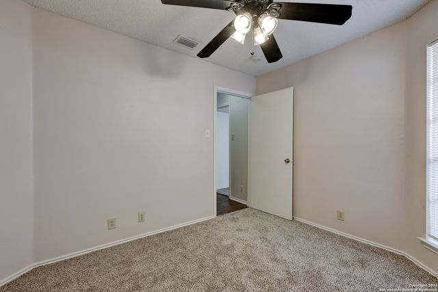 8131 Forest Bow, Live Oak, TX 78233