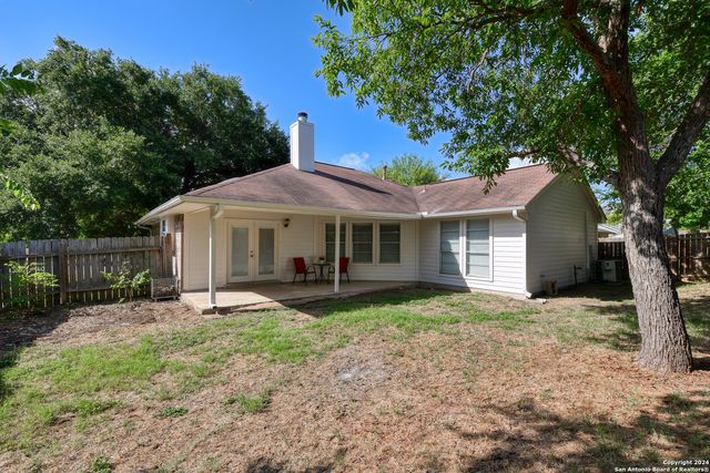 8131 Forest Bow, Live Oak, TX 78233