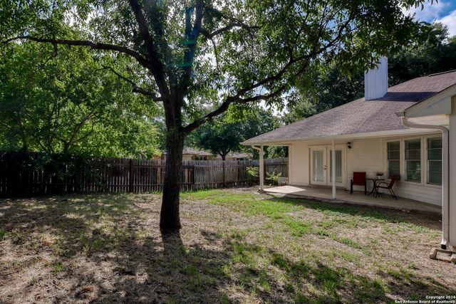 8131 Forest Bow, Live Oak, TX 78233