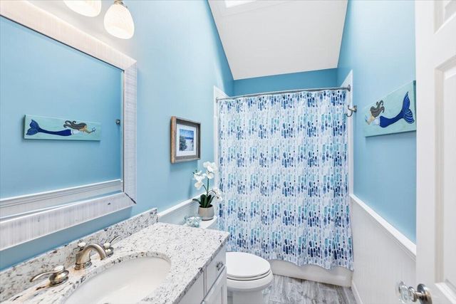 140 Pheasant Hill Circle, Cotuit, MA 02635