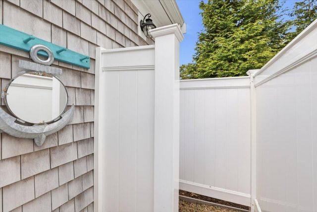 140 Pheasant Hill Circle, Cotuit, MA 02635