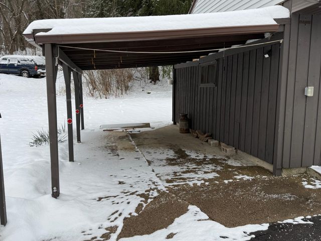 453 Spring Creek Road S, Red Wing, MN 55066