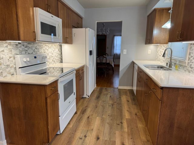 453 Spring Creek Road S, Red Wing, MN 55066