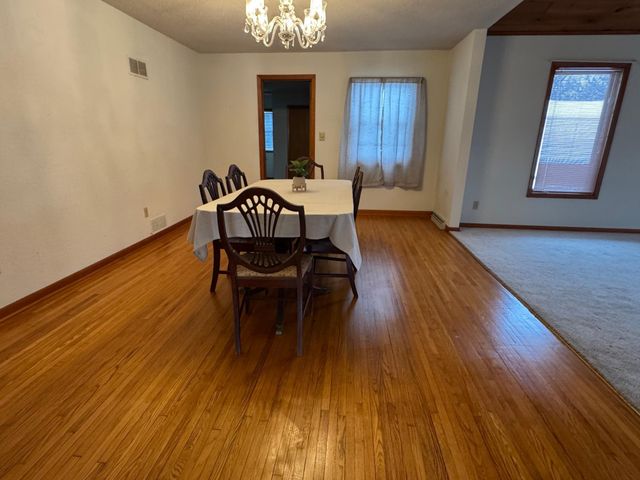 453 Spring Creek Road S, Red Wing, MN 55066