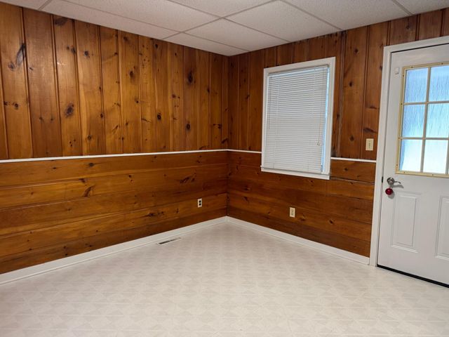 453 Spring Creek Road S, Red Wing, MN 55066