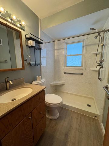 453 Spring Creek Road S, Red Wing, MN 55066