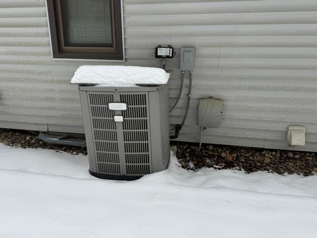 453 Spring Creek Road S, Red Wing, MN 55066