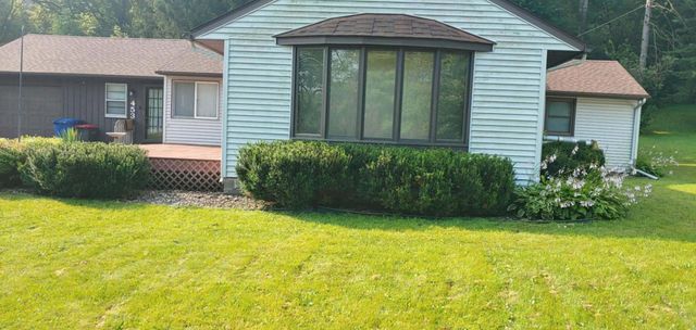 453 Spring Creek Road S, Red Wing, MN 55066