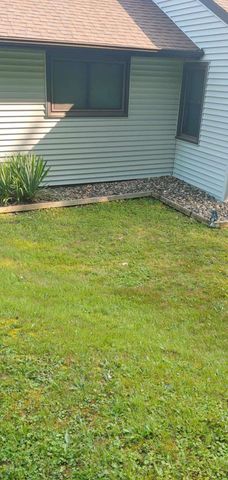 453 Spring Creek Road S, Red Wing, MN 55066