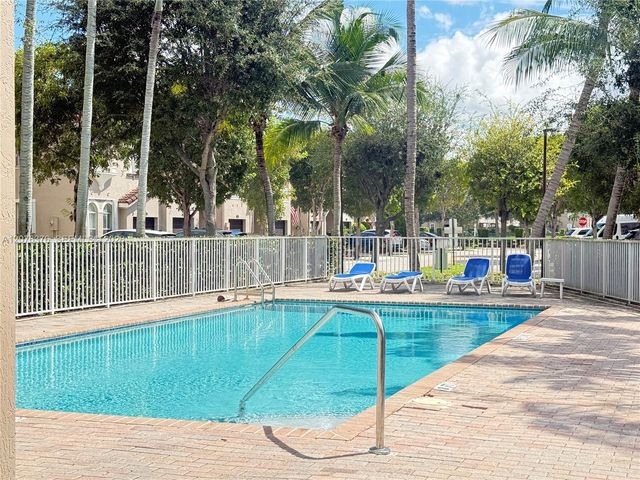 15131 SW 23rd Lane 0, Miami, FL 33185