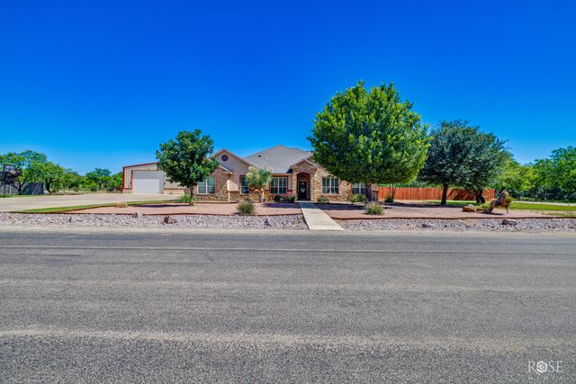 8432 Bison Trail, San Angelo, TX 76901