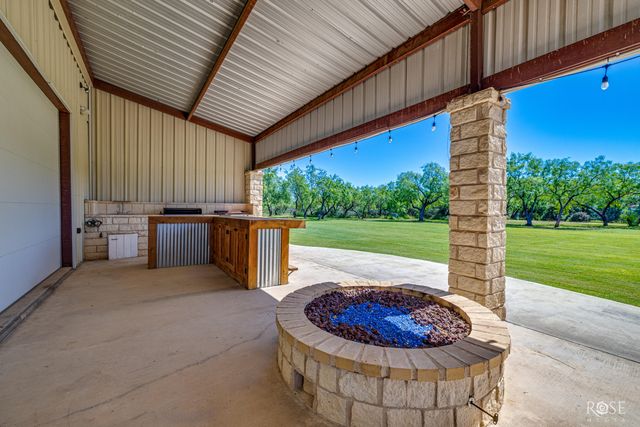 8432 Bison Trail, San Angelo, TX 76901