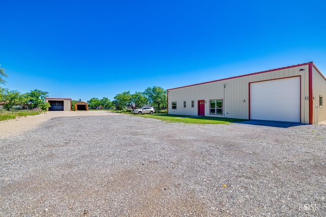 8432 Bison Trail, San Angelo, TX 76901