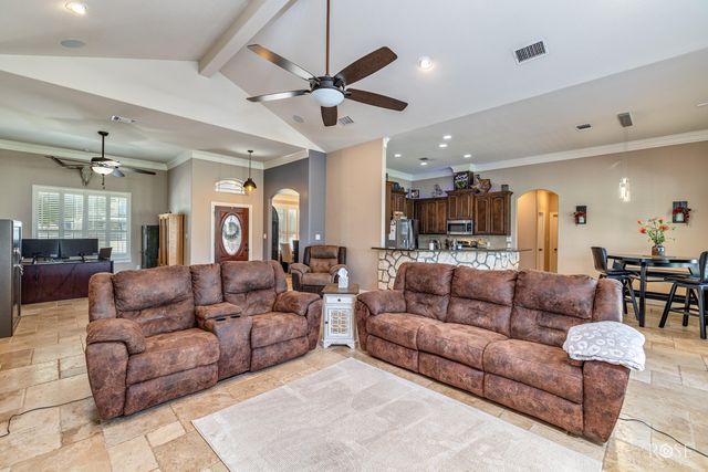 8432 Bison Trail, San Angelo, TX 76901