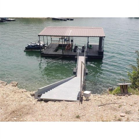 1225 Waterway LN, Burnet, TX 78611