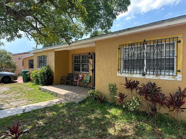 132 NW 132 st, Miami, FL 33167