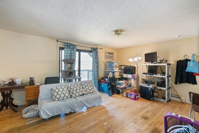 271 Humphrey St H16, Lowell, MA 01850