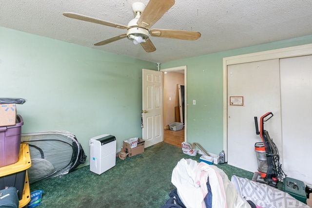271 Humphrey St H16, Lowell, MA 01850