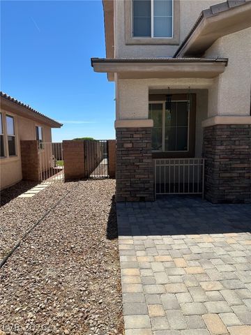 11077 Village Crest Lane, Las Vegas, NV 89135